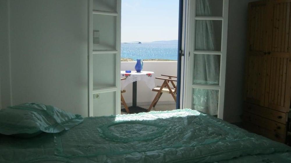 Aronis Plaka Naxos Apartamento Exterior foto